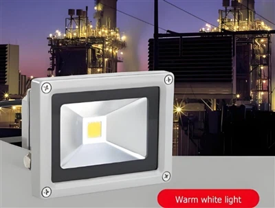 آیا نورافکن ها یا نورافکن ها انرژی بیشتری دارند-؟